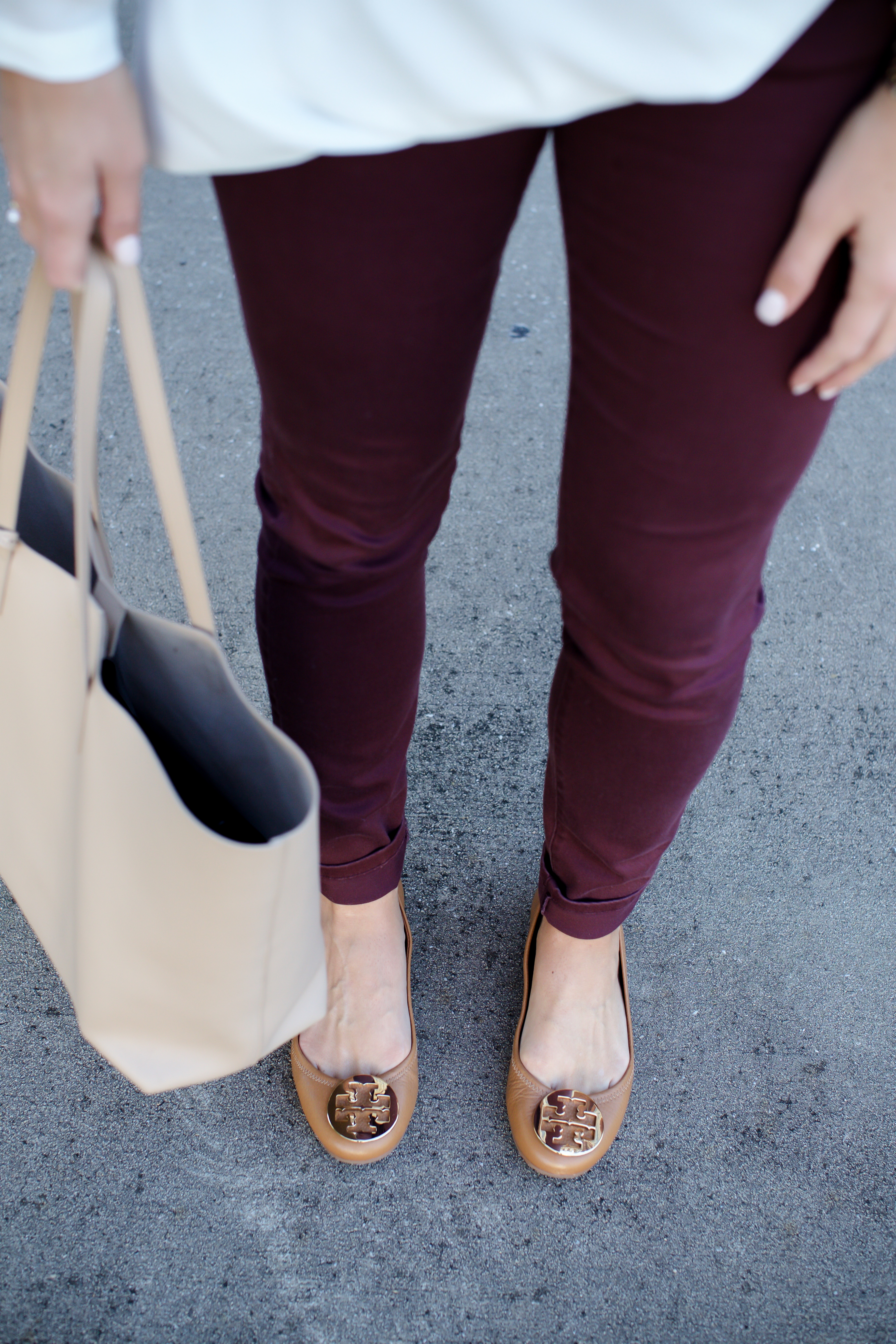tory burch flats outfit