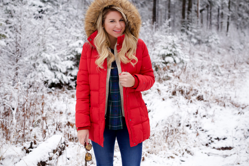 Red puffer snow coat with plaid shirt patagonia soft vest and ugg boots-14