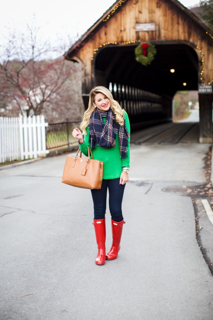 Topshop Plaid Scarf with a Vermont Covered Bridge What to wear in Winter in New England Red Hunter Boots_-2