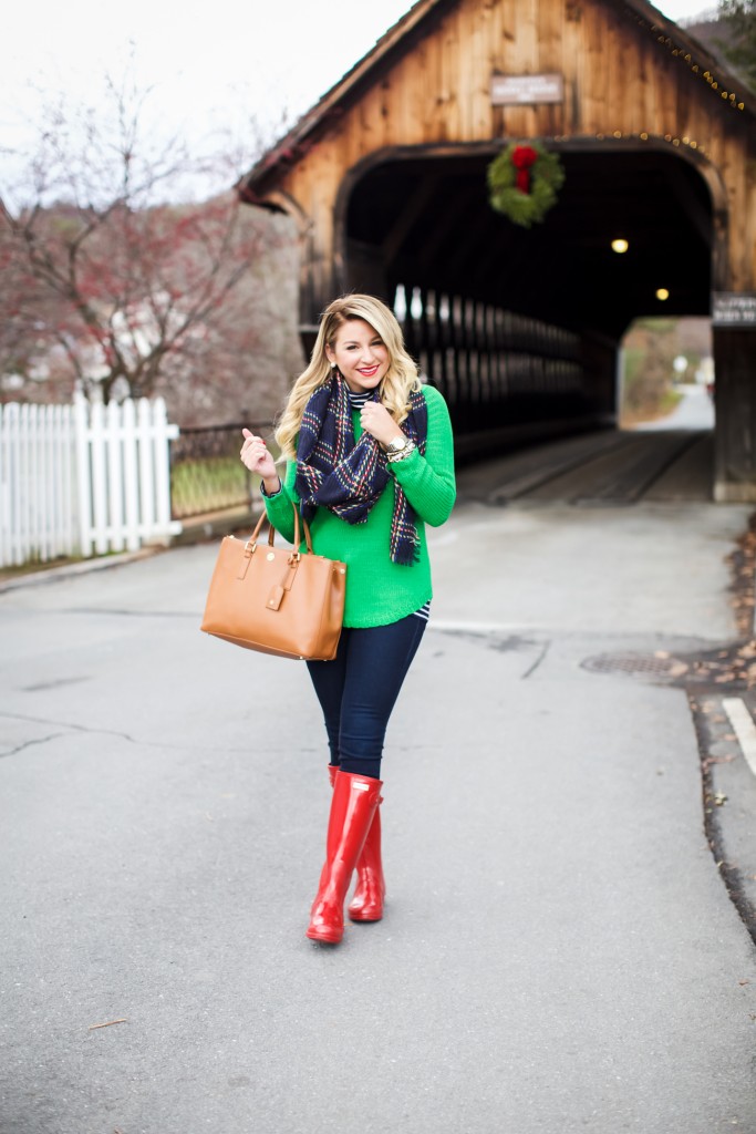 Topshop Plaid Scarf with a Vermont Covered Bridge What to wear in Winter in New England Red Hunter Boots_-4