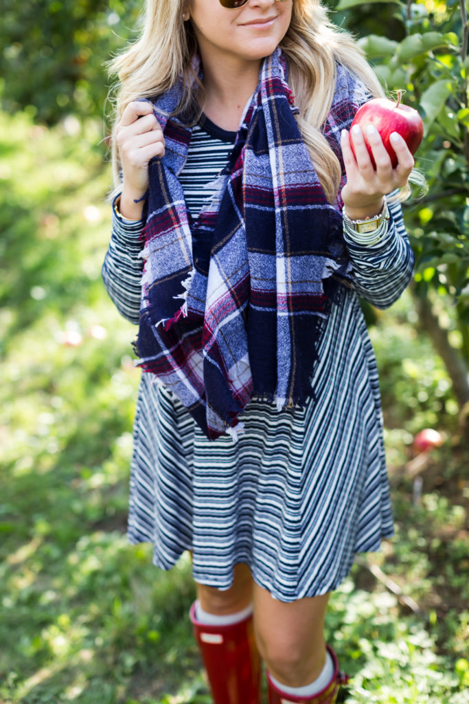 what to wear apple picking