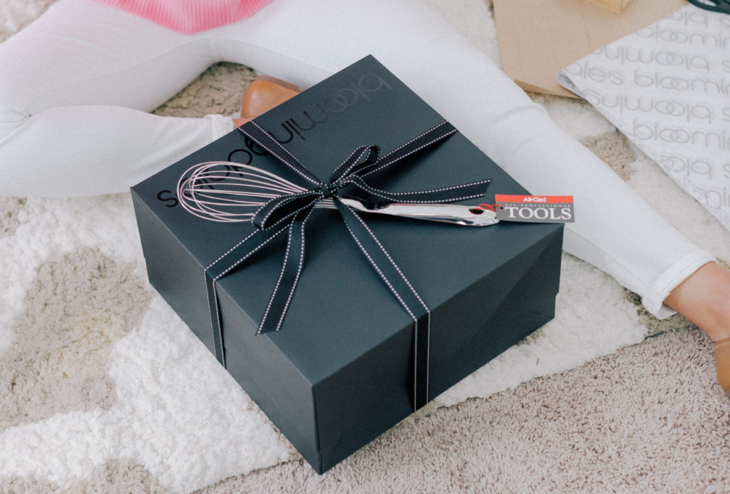 Bloomingdales Wedding Registry How to the 411_-12