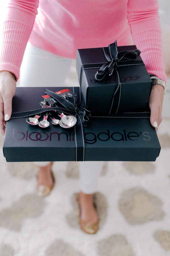 Bloomingdales Wedding Registry How to the 411_-25