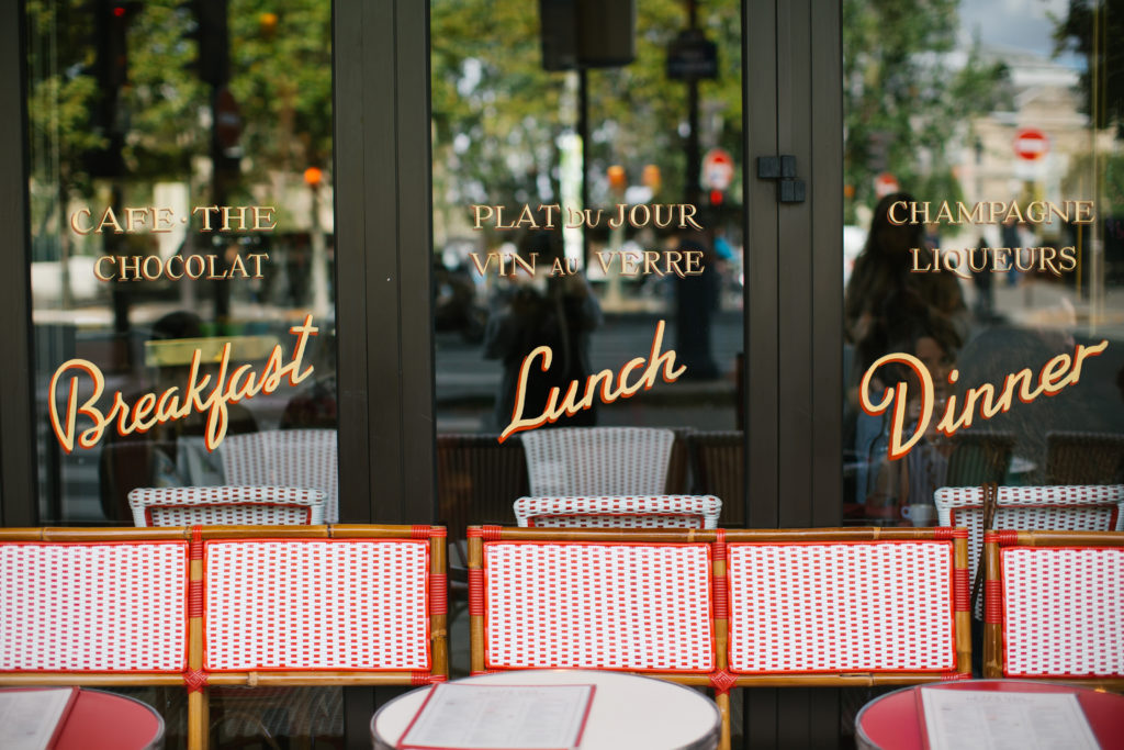 4 Encouraging Tips to Stay in Touch in the New Year