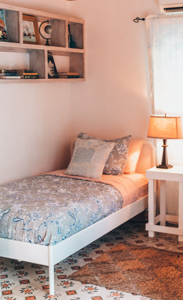 Touchstone Properties Harbour Island VRBO AIRBNB House Photos Harbour Island Vacation Rental Home-28